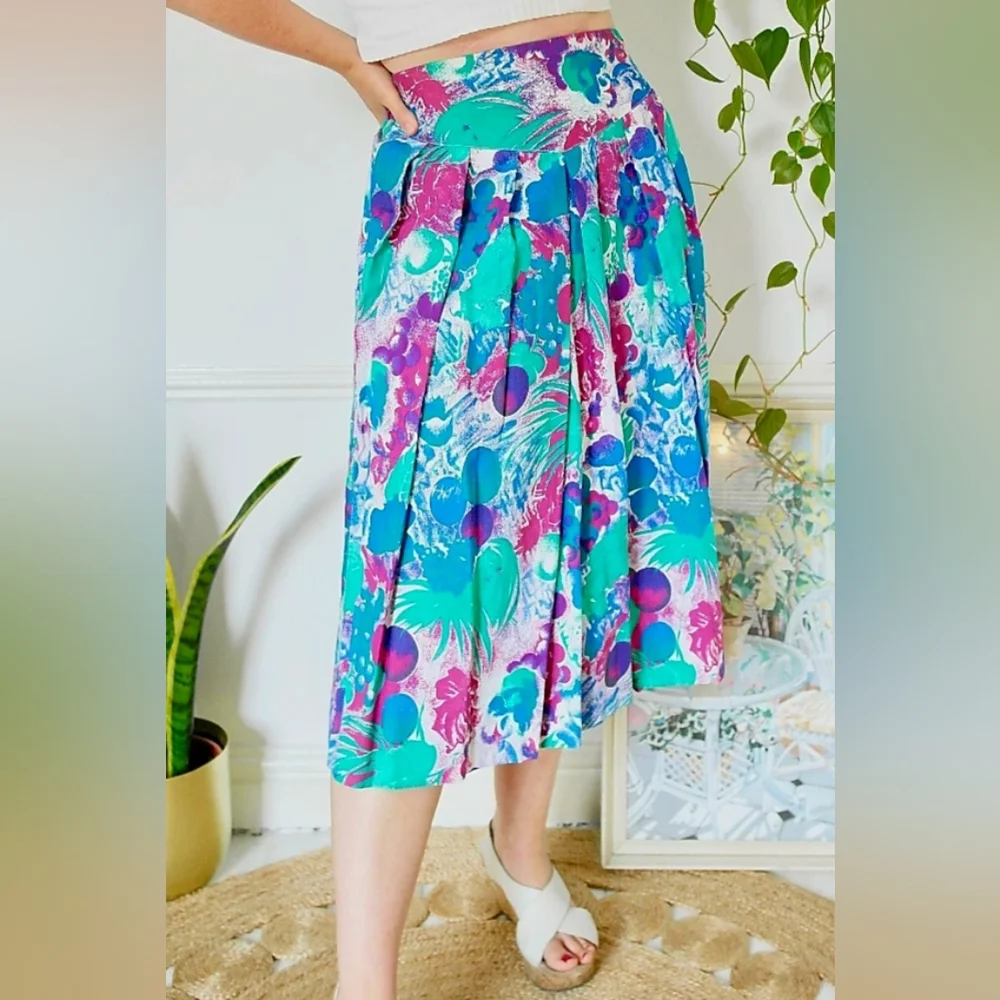 Malia Women's Flowy Skirt Colorful Aqua Watercolor Silky Polyester Buttons 8 - Picture 4 of 12